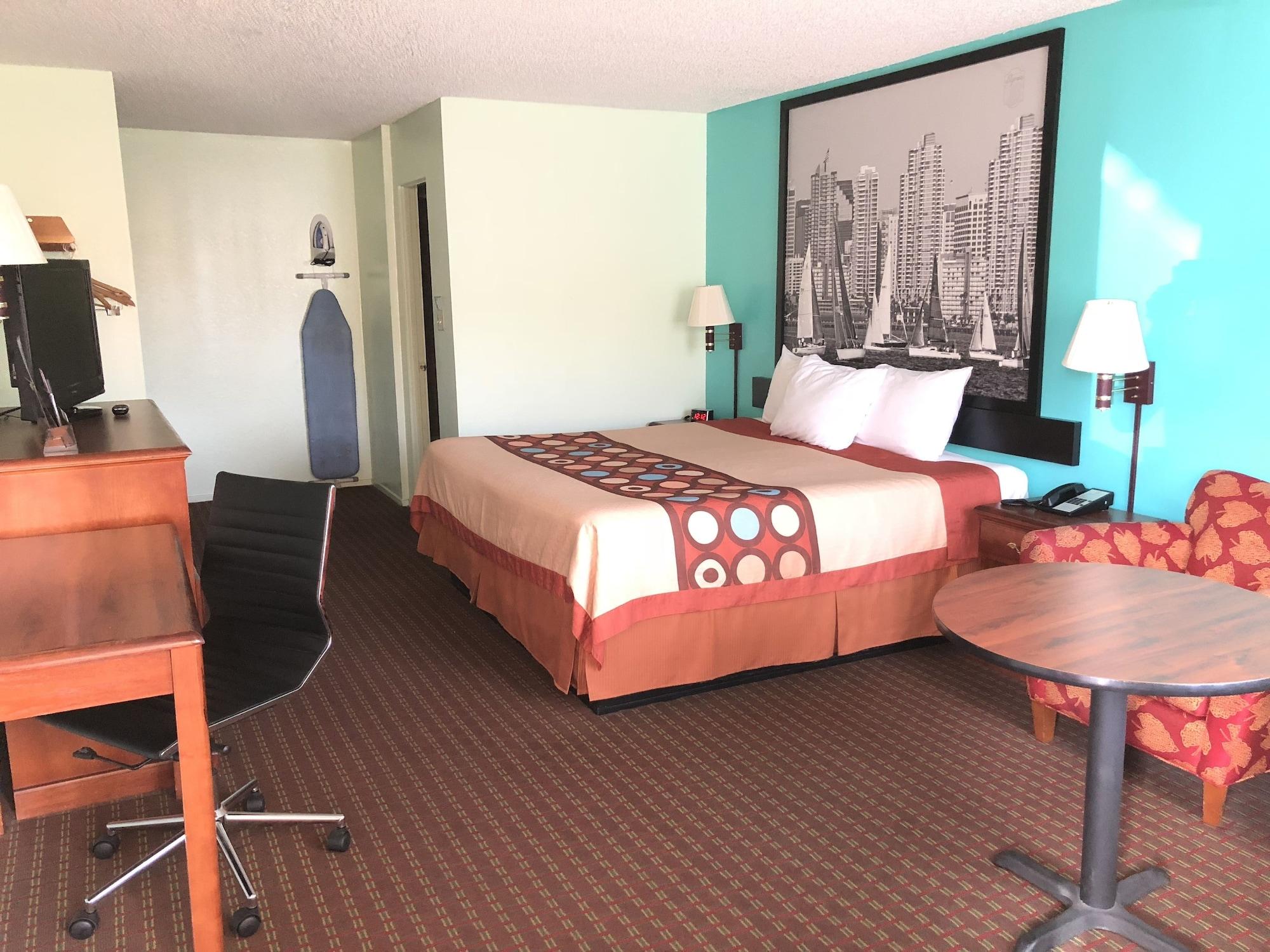 Hotel Super 8 By Wyndham Yreka Exterior foto